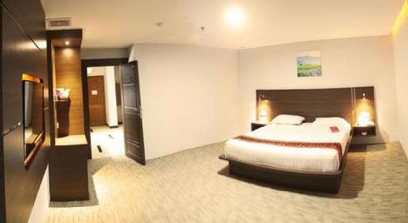89 Hotel Batam Nagoya Eksteriør billede