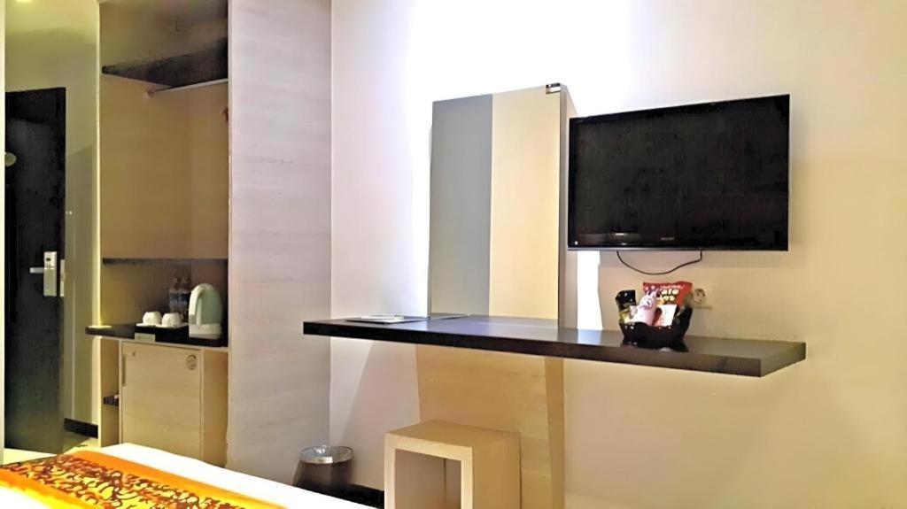 89 Hotel Batam Nagoya Eksteriør billede