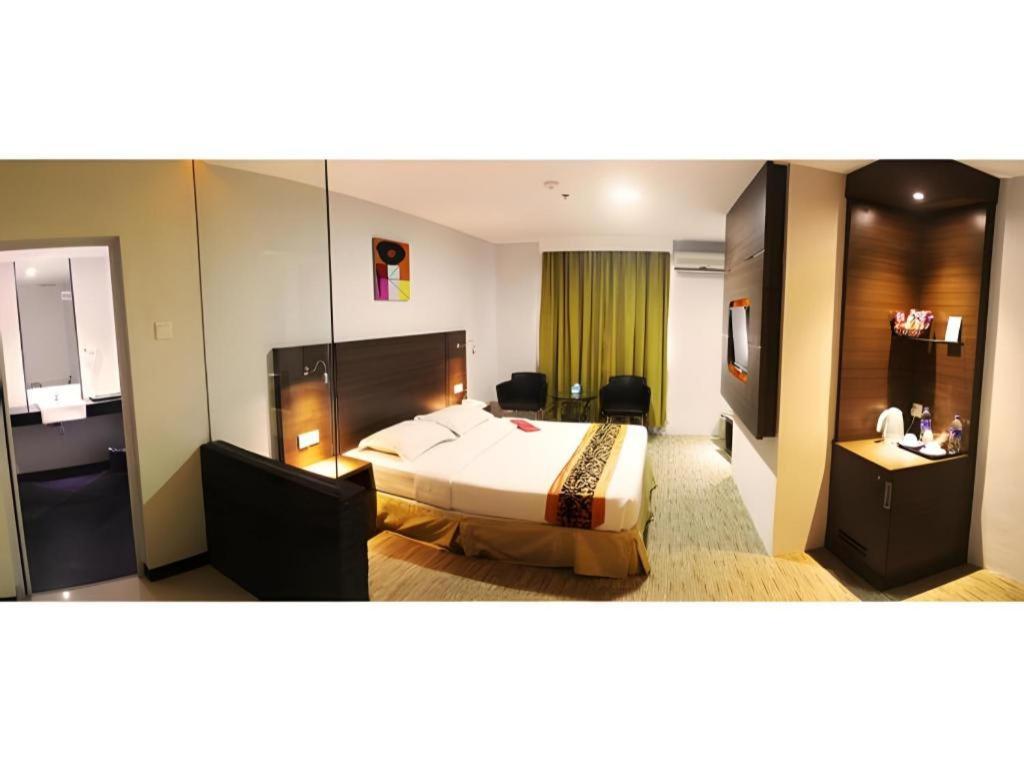 89 Hotel Batam Nagoya Eksteriør billede