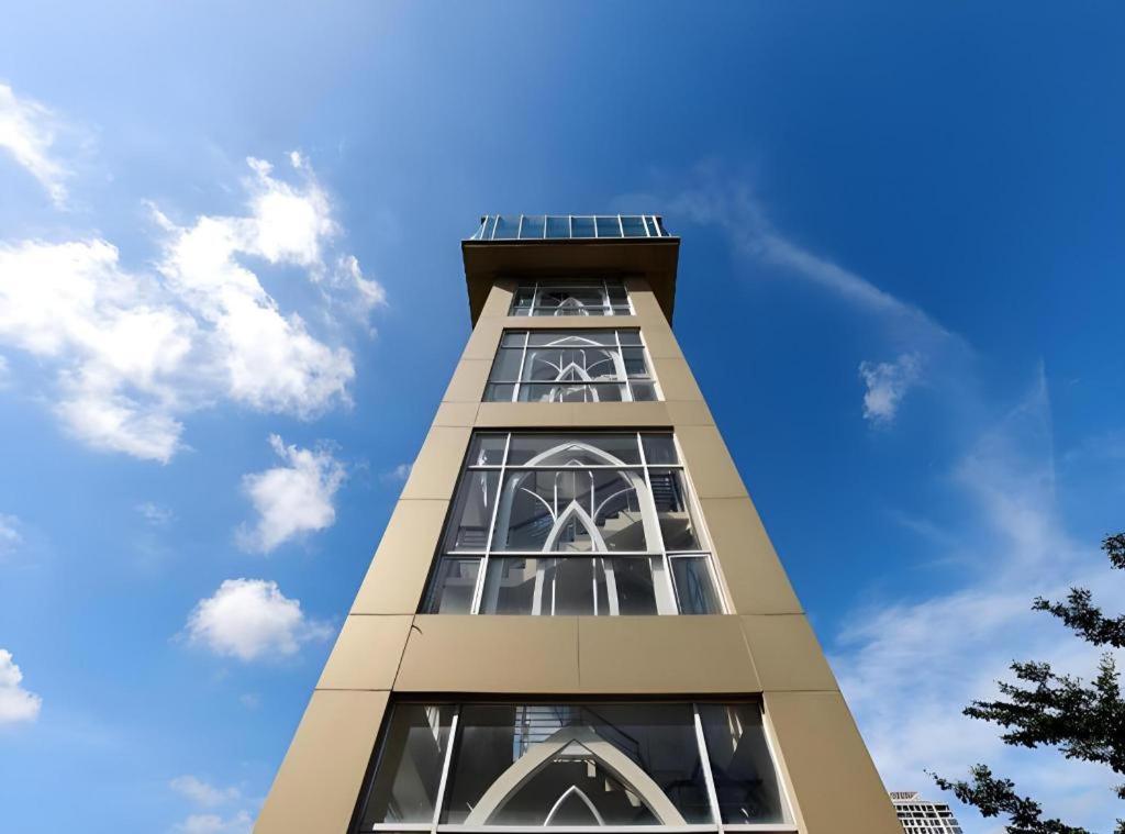 89 Hotel Batam Nagoya Eksteriør billede